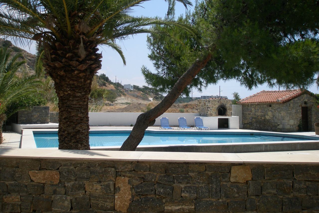 Avra Palm Aparthotel Ierápetra Exteriör bild